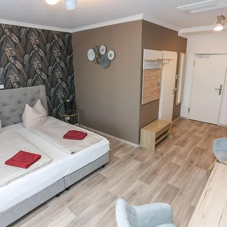 بيت ضيافة Second